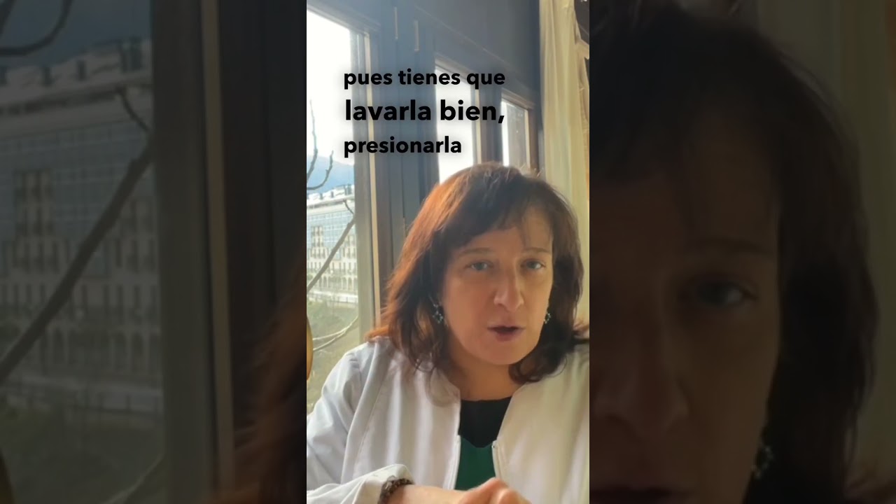 dedo pie hinchado y morado por golpe