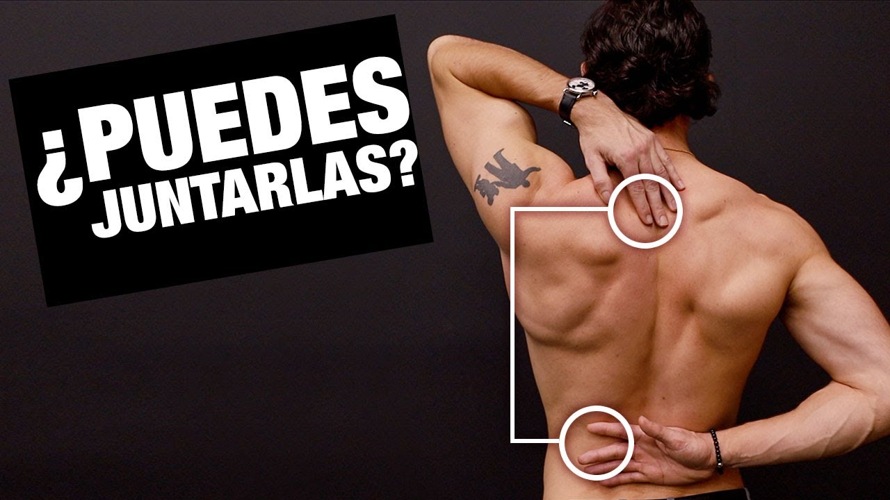 unir las manos por detrás de la espalda