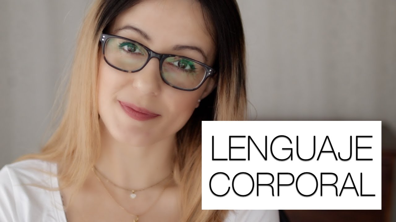 cabeza inclinada hacia un lado significado